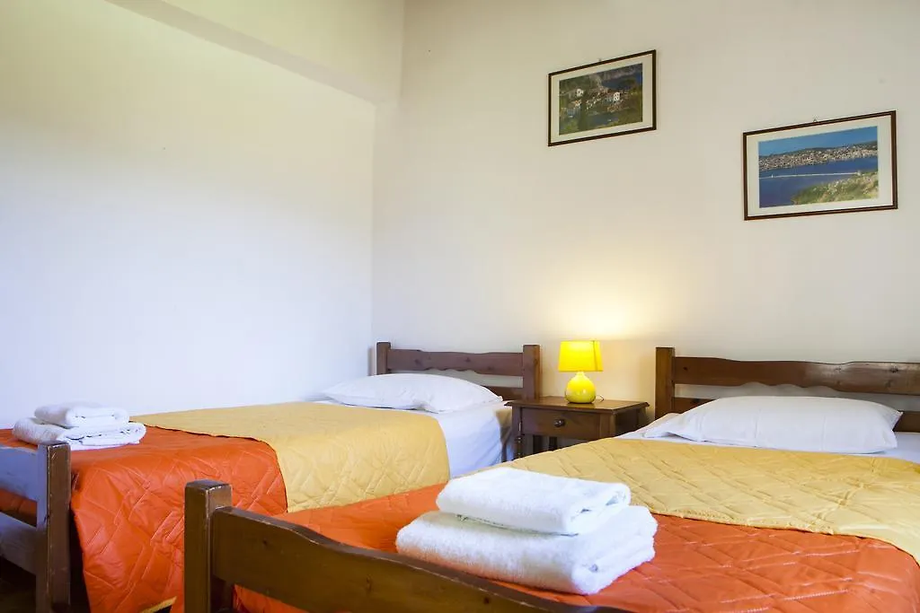 Thermanti Villas Spartia  0*, Spartia (Kefalonia) Greece